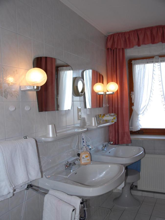 Gaestehaus Gamsei - Bosch Hermann Grassau  Buitenkant foto